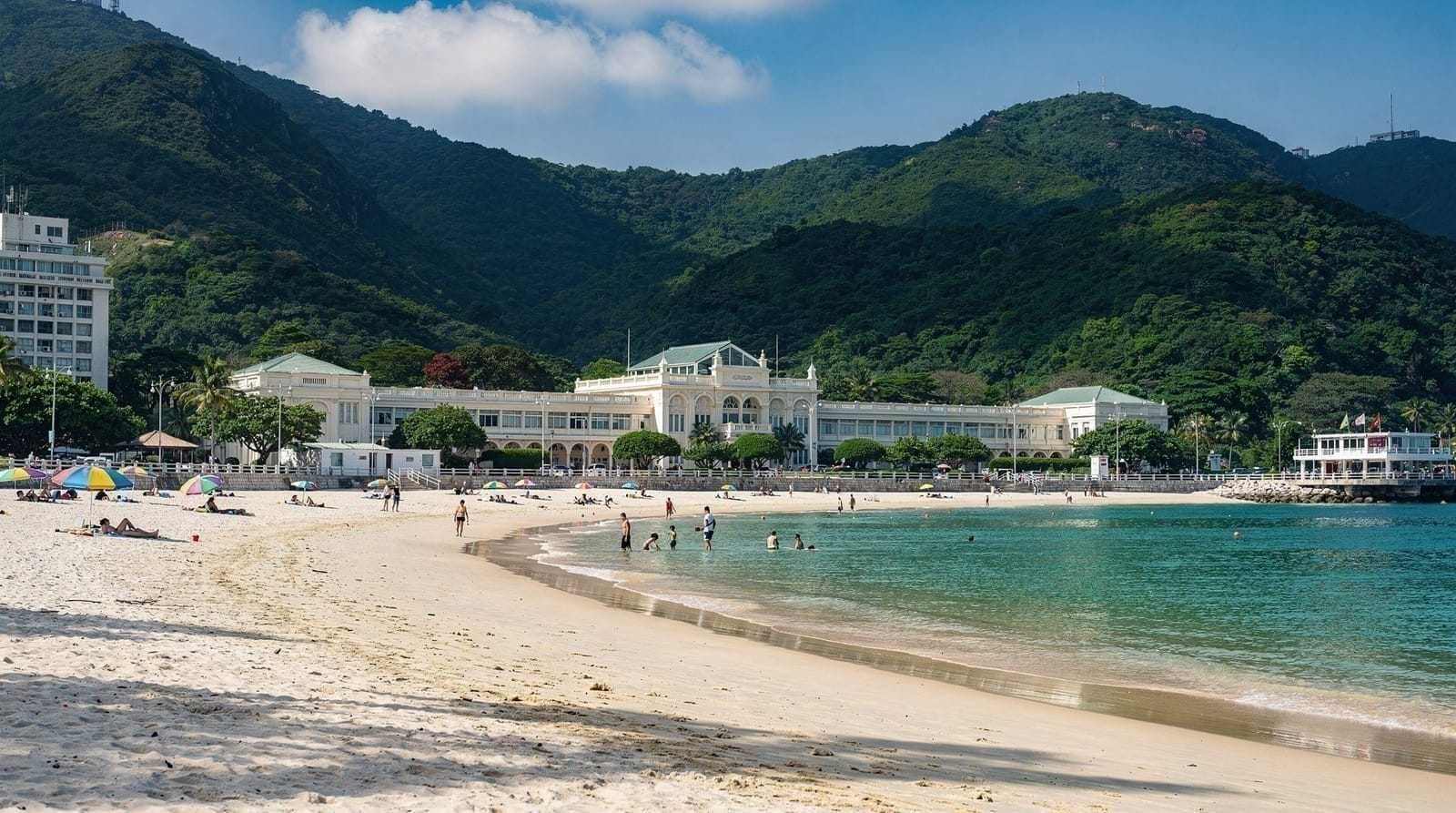 Repulse Bay — a praia mais acessível da Ilha de Hong Kong, Hong Kong and surroundings