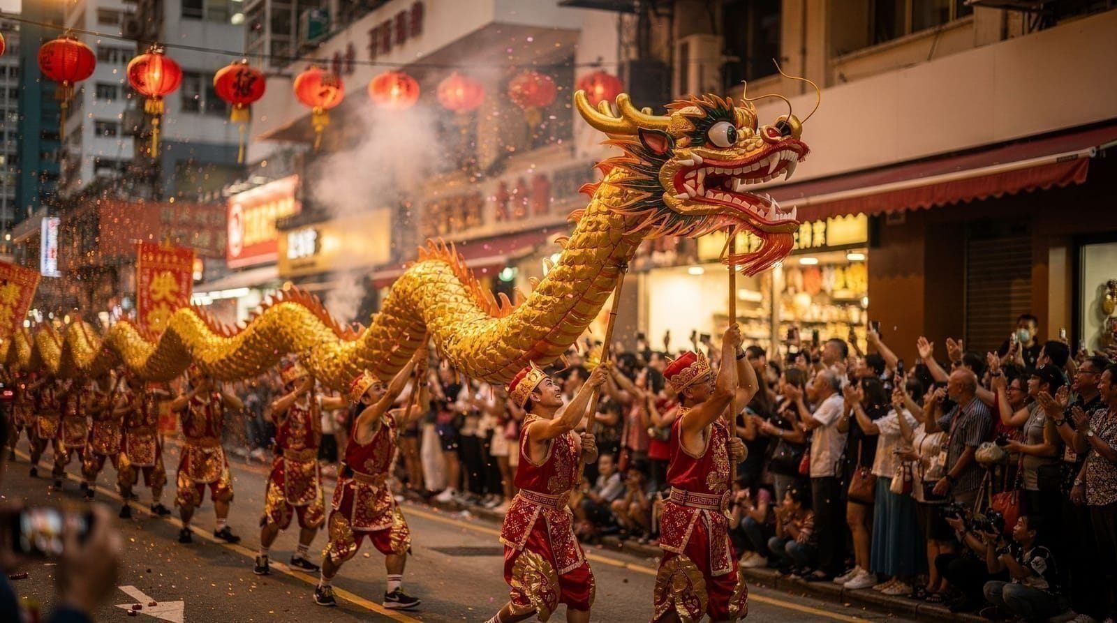 Guia dos festivais de Hong Kong — o calendário completo de eventos que valem a pena — Os principais festivais de Hong Kong — Ano Novo Chinês, Barco-Dragão, Meio-Outon