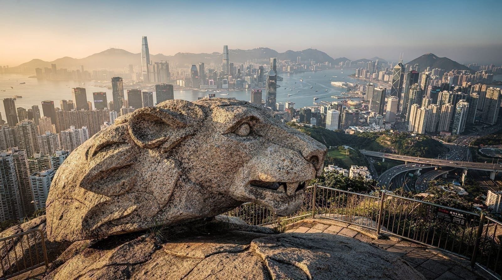 Guia de caminhada ao Lion Rock — o pico que define o espírito de Hong Kong — Guia para caminhar ao Lion Rock — duas abordagens de trilha, dificuldade, acesso