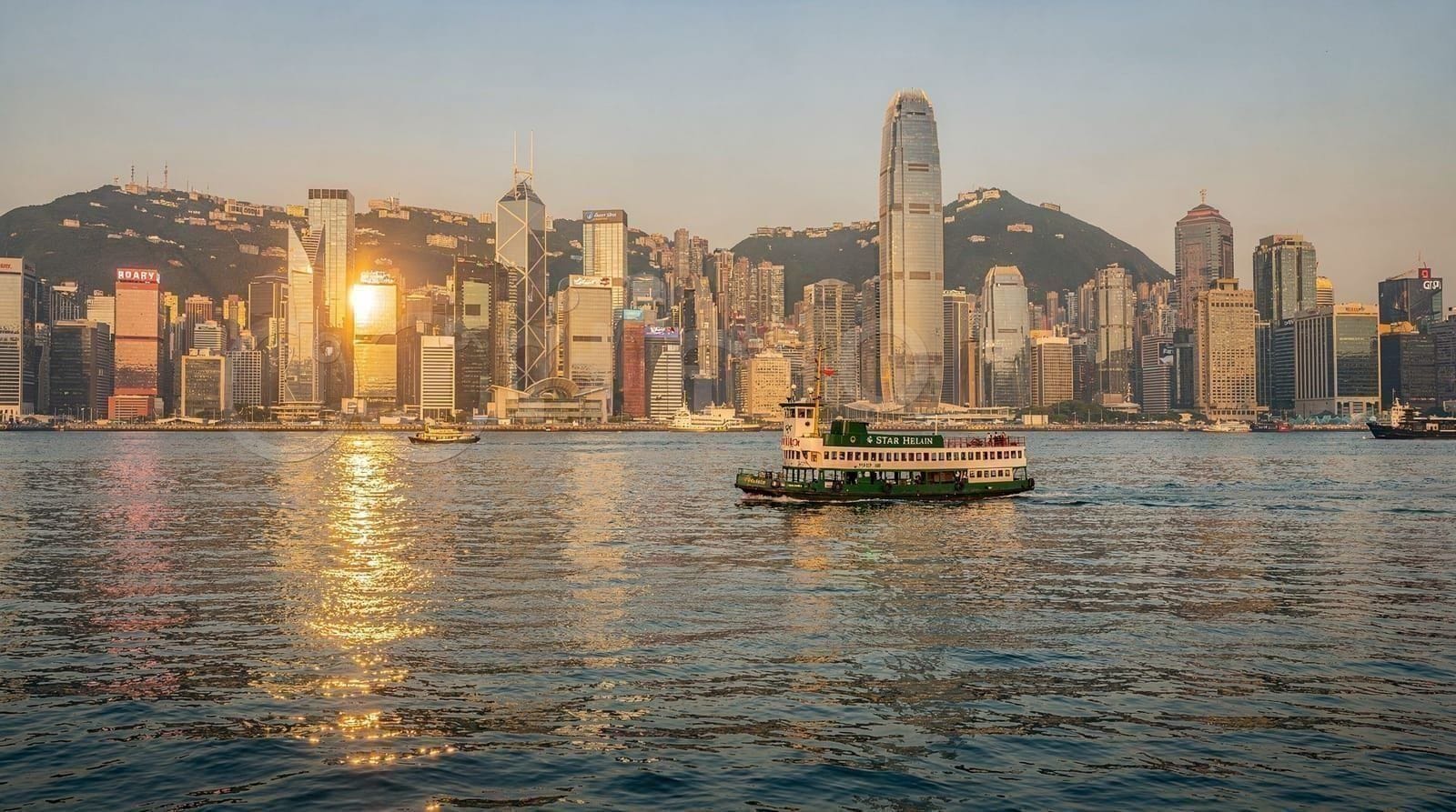 Roteiro de 1 dia em Hong Kong — os destaques essenciais em 24 horas — Aproveite ao máximo um dia em Hong Kong com este roteiro cronometrado: Victoria 